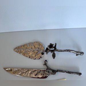 NEVER USED! Antique Cake Server Set